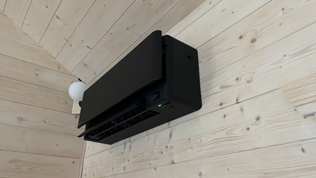 Karsti-Vejai_atlikti-darbai_009 Daikin Stylish 3,0/3,2 kW šilumos siurblys oras oras Karsti Vejai atlikti darbai 009