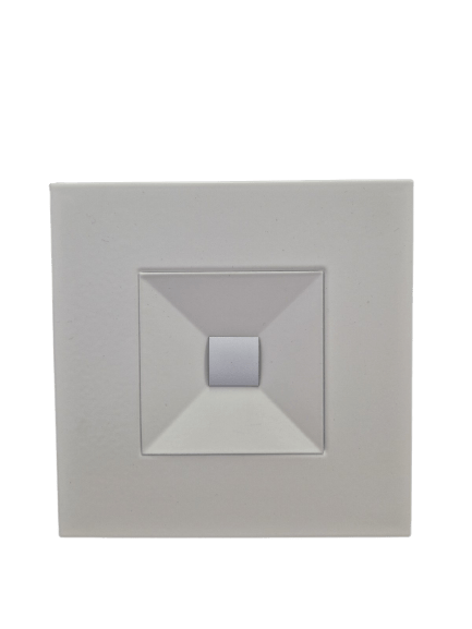 Kvadratinis-vedinimo-difuzorius-universalus-BALTAS-JUODAS-2-1 Kvadratinis vėdinimo difuzorius, universalus, BALTAS, JUODAS Kvadratinis vedinimo difuzorius universalus BALTAS JUODAS 2 1