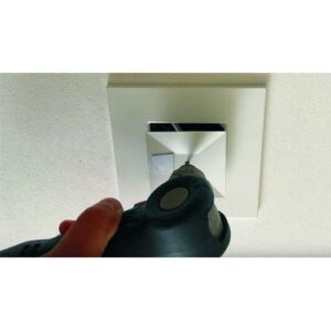 Kvadratinis vėdinimo difuzorius, universalus, BALTAS, JUODAS Karšti Vėjai Kvadratinis vėdinimo difuzorius, universalus, BALTAS, JUODAS Kvadratinis vedinimo difuzorius universalus BALTAS JUODAS 8