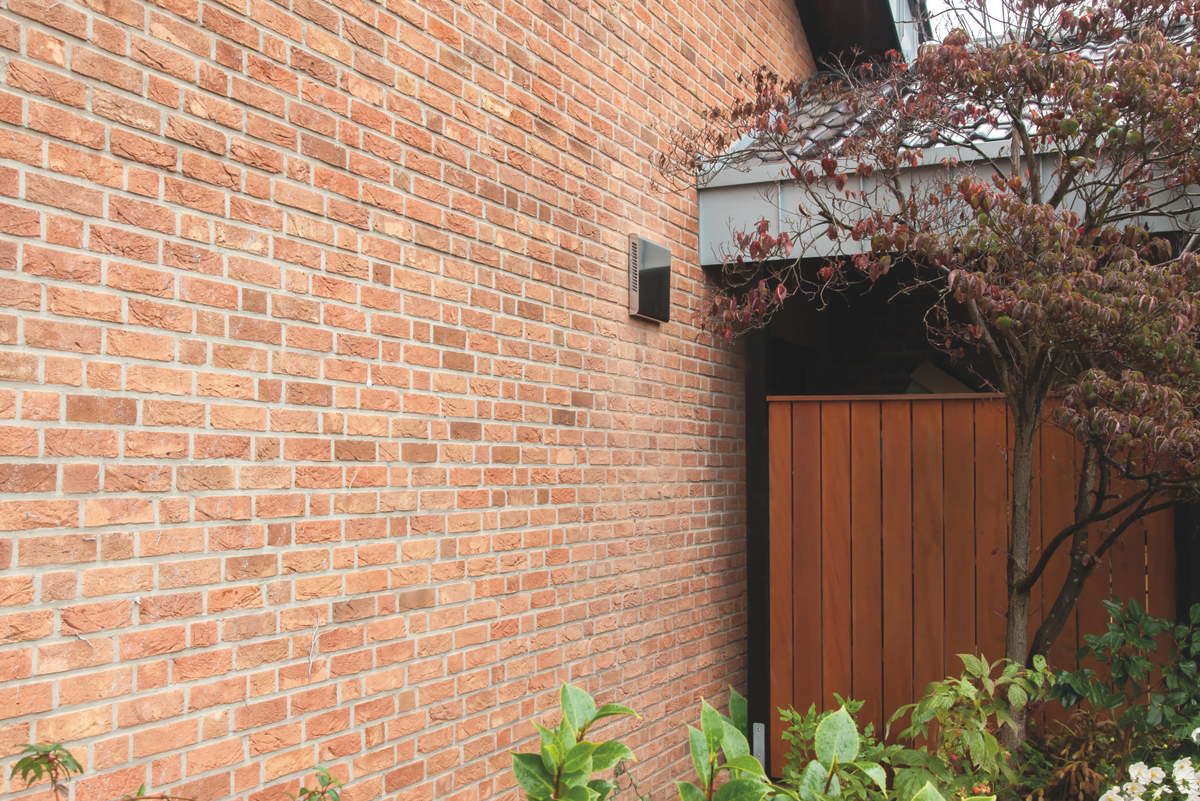 Mini-rekuperatorius-Zehnder-ComfoSpot-50-10 Mini rekuperatorius Zehnder ComfoSpot 50 Mini rekuperatorius Zehnder ComfoSpot 50 10