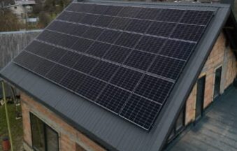 Karsti-Vejai_saules-elektrines_001-scaled-e1698864623399